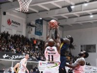 Basketbol Süper Ligi: Aliağa Petkim Spor: 71 - Fenerbahce Beko: 76