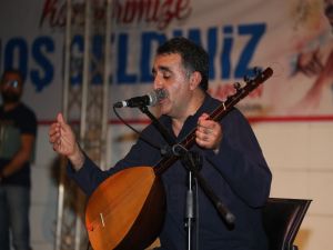 Erdal Erzincan, Türküleriyle Gönüllerde Taht Kurdu