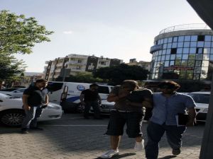 İran Uyruklu Hırsızlar Tatil Yaparken Yakalandı