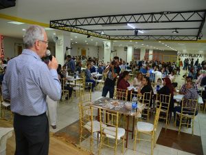 Dinar Belediye Personeli Geleneksel İftar Yemeğinde Buluştu