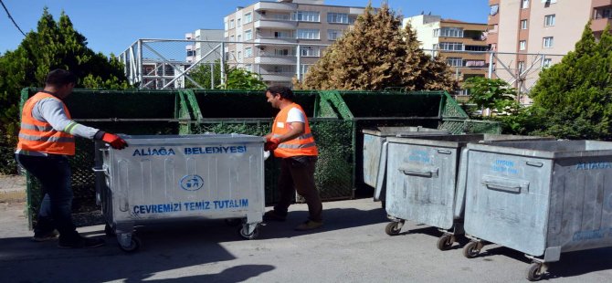 Aliağa Belediyesi Çöp Konteynerlerini Yeniledi