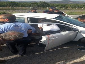 Germencik’te Trafik Kazası, Yoldan Çıkan Otomobilin Sürücüsü Ağır Yaralandı