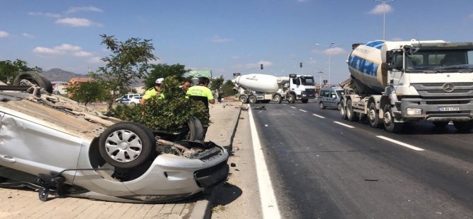 Afyonkarahisar’da Trafik Kazası; 3 Yaralı