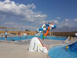 Heybeli’de Bölgenin En Büyük Aqua Parkı Açıldı