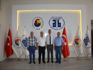 Başkan Özakcan’dan Aydın Ticaret Borsası’na Ziyaret