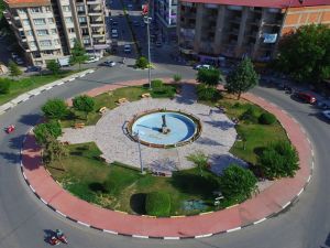 Alaşehir’in Sembol Meydanı ’Sarıkız’ Yenileniyor
