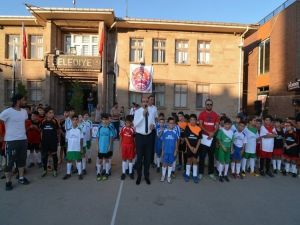 Sandıklı Belediyesi’nden Sokak Futbol Turnuvası