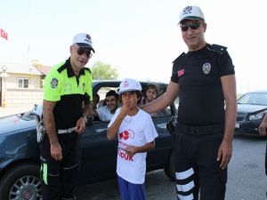 Milas’ta ’Bu Bayramda Ben De Trafik Polisiyim’ Projesi