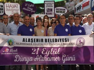 Alaşehir Belediyesi’nden Alzheimer Günü Etkinliği