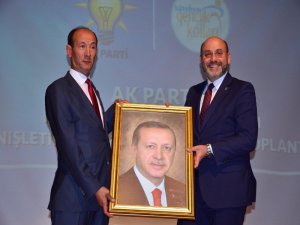Şaphane Belediye Başkanı Rasim Daşhan Ak Parti’ye Geçti