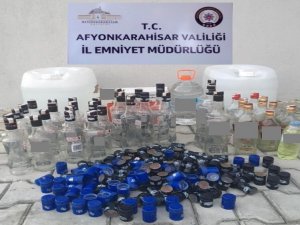 Afyonkarahisar’da Gümrük Kaçağı Alkol Ele Geçirildi
