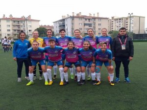 Turgutlu Belediyespor’un Kadınları Lige Galibiyetle Başladı