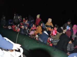 Kuşadası Körfezi’nde 39’u Çocuk 60 Kaçak Göçmen Yakalandı