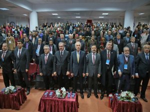 Kütahya’da ’Sultan Iı. Abdülhamid Ve Türk-arap İlişkileri’ Konulu Sempozyum