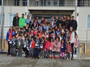 Minik Öğrencilerden Nazilli Belediyespor’a Ziyaret