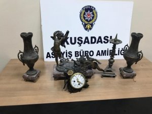 Kuşadası’nda Antika Eşyaları Çalan Hırsızlar Yakalandı