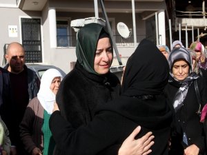 Eski Bakan Kaya’nın Halası Son Yolculuğuna Uğurlandı