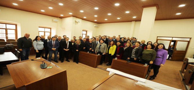 Urla Belediyesi Memurlarının Toplu Sözleşme Sevinci