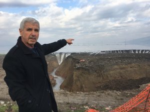 İzmir’deki Ürküten Doğa Olayında Sular Çekilmeye Devam Ediyor