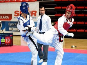Uşaklı Taekwondocudan Gururlandıran Başarı