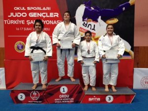 Salihlili Judocu Türkiye Şampiyonu Oldu