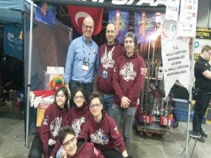 Başak Koleji’nden Mezun Öğrenciler Kanada’da Türkiye’yi Temsil Etti