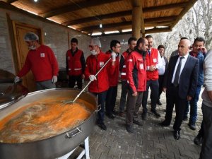 Türk Kızılayı Deprem Bölgesinde