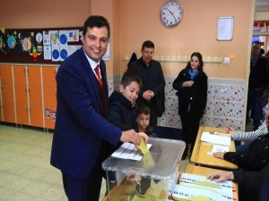 Uşak Belediyesi Yine Ak Parti’ye Emanet