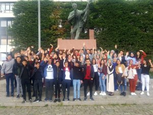 Lise Öğrencilerinden Dokuz Eylül Üniversitesi’ne Gezi