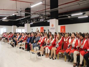 İzmir Kavram Meslek Yüksekokulunda Akademik Yıl Açılışı