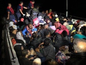 İzmir’de 154 Düzensiz Göçmen Yakalandı