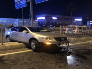 Kuşadası’nda Alkollü Sürücü Kaza Yaptı