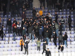 Afyonkarahisar’da Polise Kavgalı Doğum Günü Sürprizi!