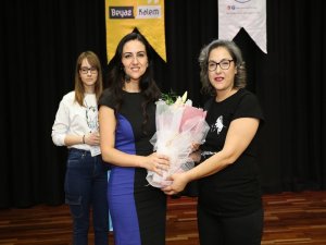 Dünyanın En İyi 50 Öğretmeninden Biri Dilek Livaneli Öğrencilerle Buluştu
