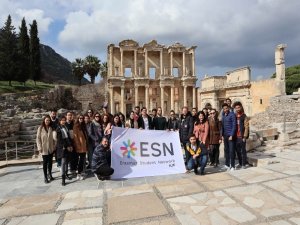 İzmir Ekonomi Üniversitesinden Uluslararası Öğrenciler İçin Sürpriz Gezi