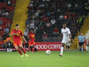Göztepe Ve Gaziantep Fk 11. Randevuda