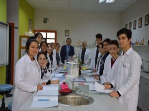 Liseli Öğrencilere İş Aramanın Püf Noktalarını Anlattılar