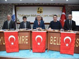 Yunusemre Meclisinde Şehitler İçin Kur’an-ı Kerim Tilaveti