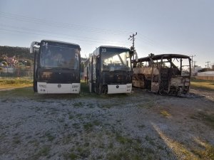 Bodrum’da 2 Otobüs Cayır Cayır Yandı
