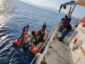 Yunanistan Sahil Güvenlik Ekipleri 26 Sığınmacıyı Ölüme Terk Etti