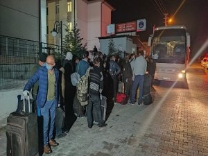 Irak’tan Getirilen 334 Türk İşçi Kütahya’daki Yurtlara Yerleştirildi