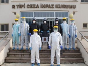 Menemen Hatundere Cezaevi Personeli Kendilerini İzole Etti