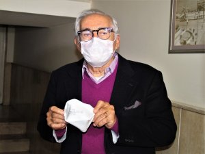 Prof. Dr. Tarakçıoğlu: "Salgınla En İyi Mücadele Eden Ülkeler, Başından İtibaren Maske Taktı"