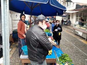 Aydın’da Semt Pazarlarına Sosyal Mesafe Düzeni
