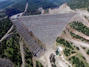 İzmir’deki Dev Barajın Gövdesi Tamamlandı