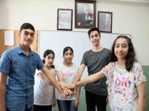 Baygem’deki Öğrencilerin Teog Puanları Yüzleri Güldürdü