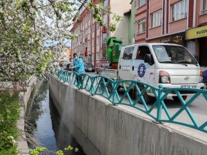 Kütahya’da İlaçlama Ve Dezenfeksiyon Çalışması