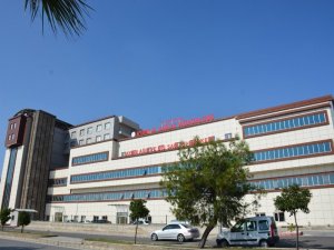 Yoğun Bakımındaki Yaşlı Kadına Plazma Tedavisi Uygulandı