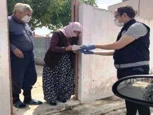 İncirliova’da 580 Vatandaşın Maaşları Evlerinde Ödendi