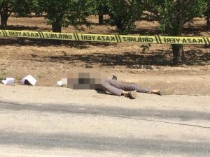 Cezaevinden Tahliye Edilen Babası Tarafından Öldürülen Genç Toprağa Verildi